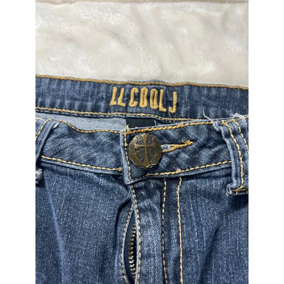 LL Cool J Womens Size 13 Blue Jeans Cross Embroidered Pockets Bootcut Stretch - Picture 4 of 9